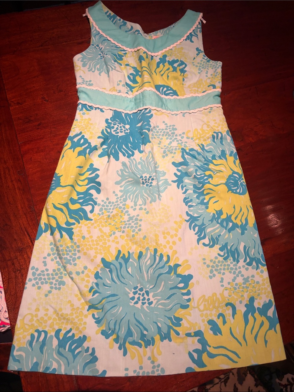 Lilly Pulitzer Sleeveless Floral Dress in Aqua, Yellow & Cream